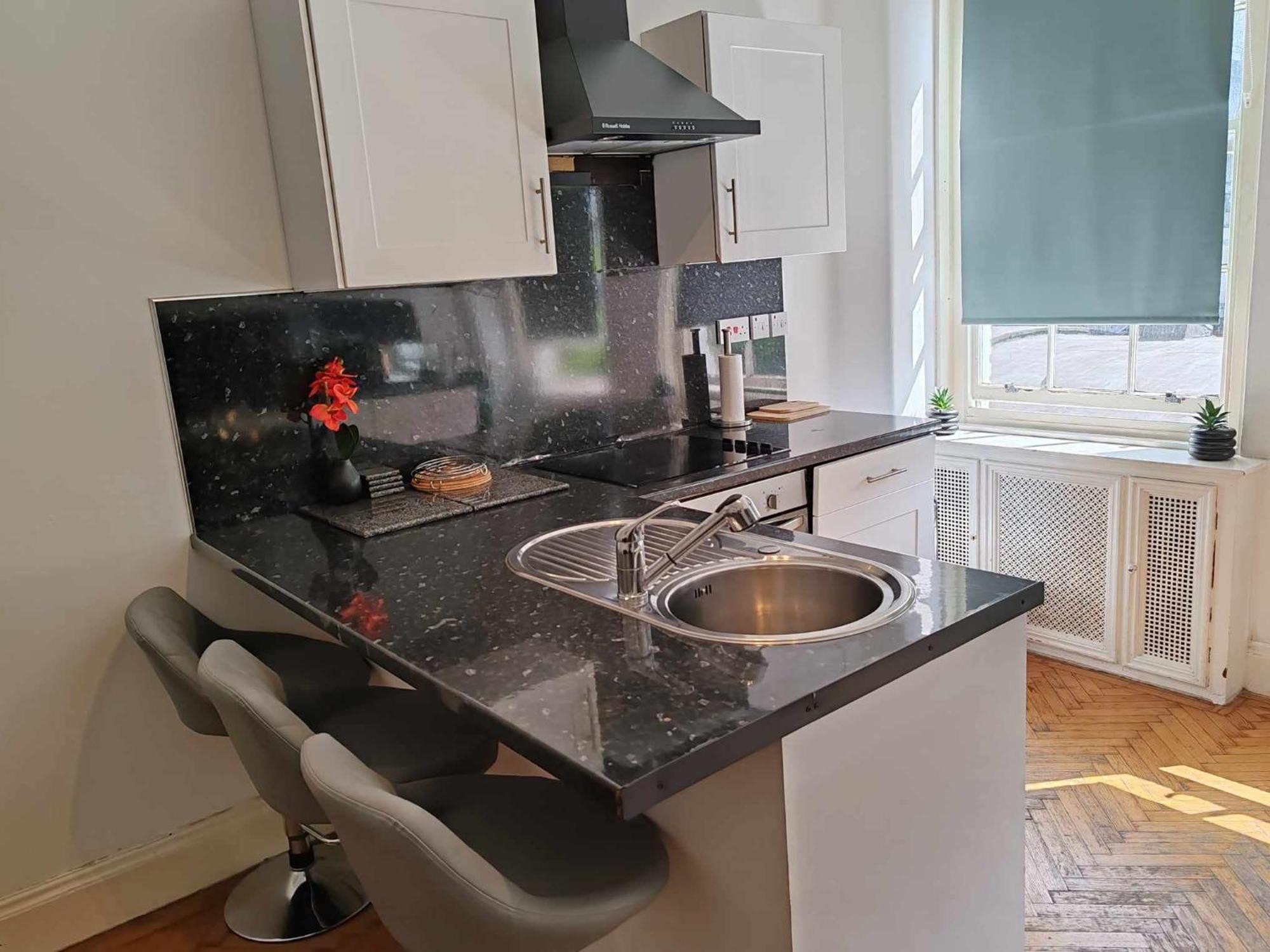 One Bedroom Apartment By Bayswater, Hyde Park London Eksteriør bilde