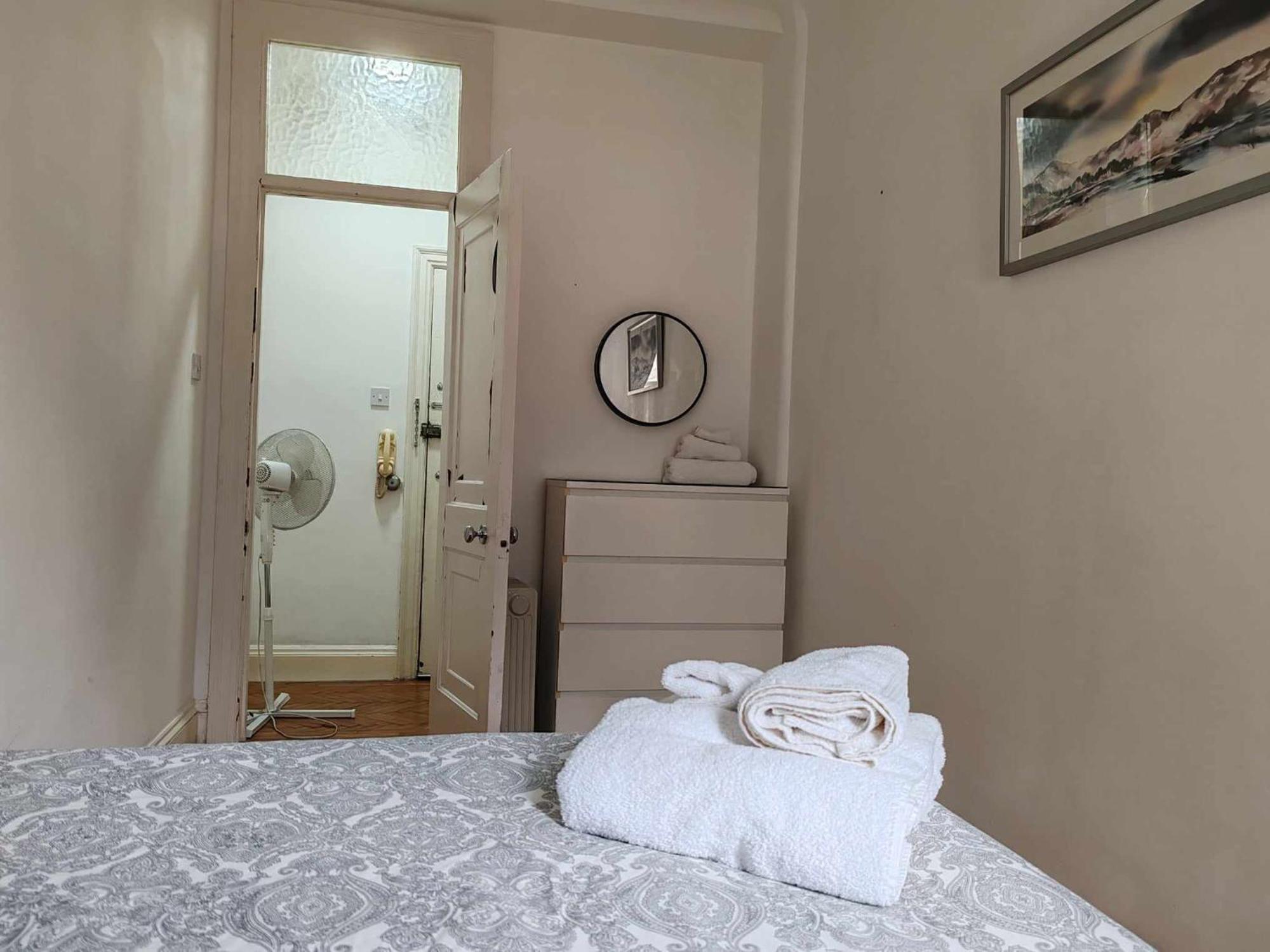 One Bedroom Apartment By Bayswater, Hyde Park London Eksteriør bilde